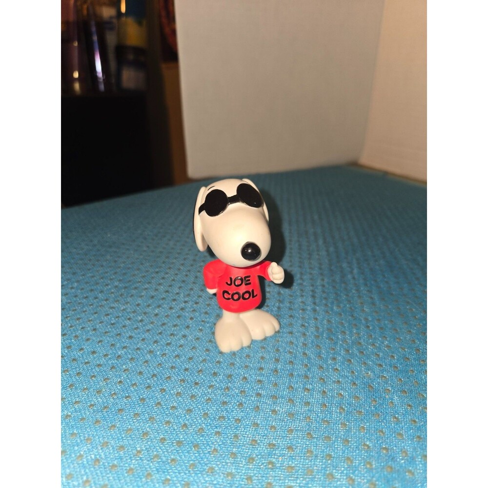 Peanuts Many Faces Of Snoopy 3" Figure JOE COOL Only 2016 Loose Just Play